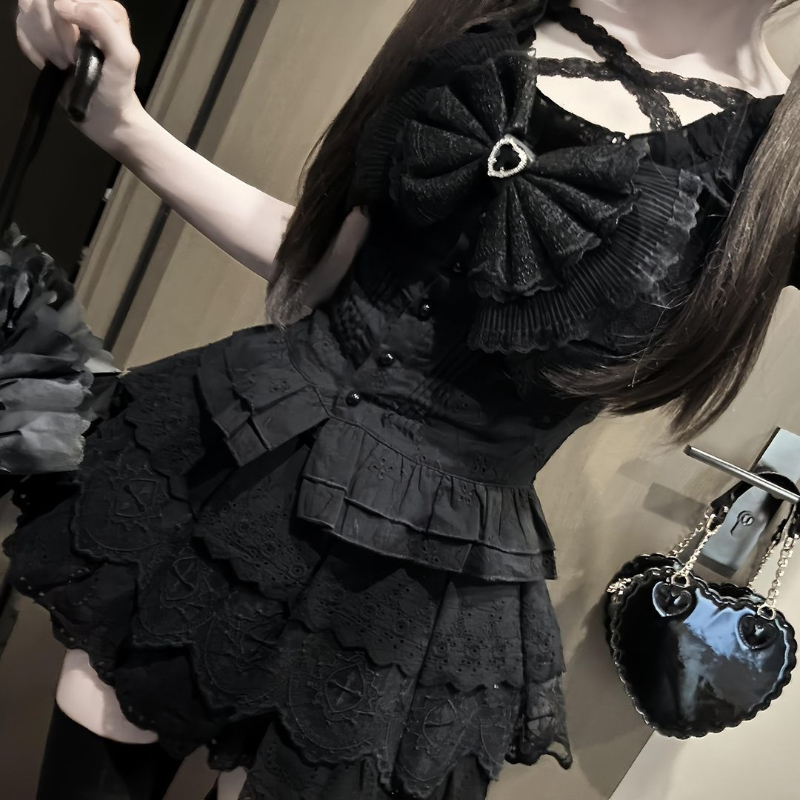 Puff Sleeve Blouse - เสื้อยืดแขนพองทรงสลิมสไตล์เรโทรญี่ปุ่น + ชุดกระโปรงลูกไม้เอวสูงทรงเค้ก ชุดเซ็ต 2 ชิ้น
