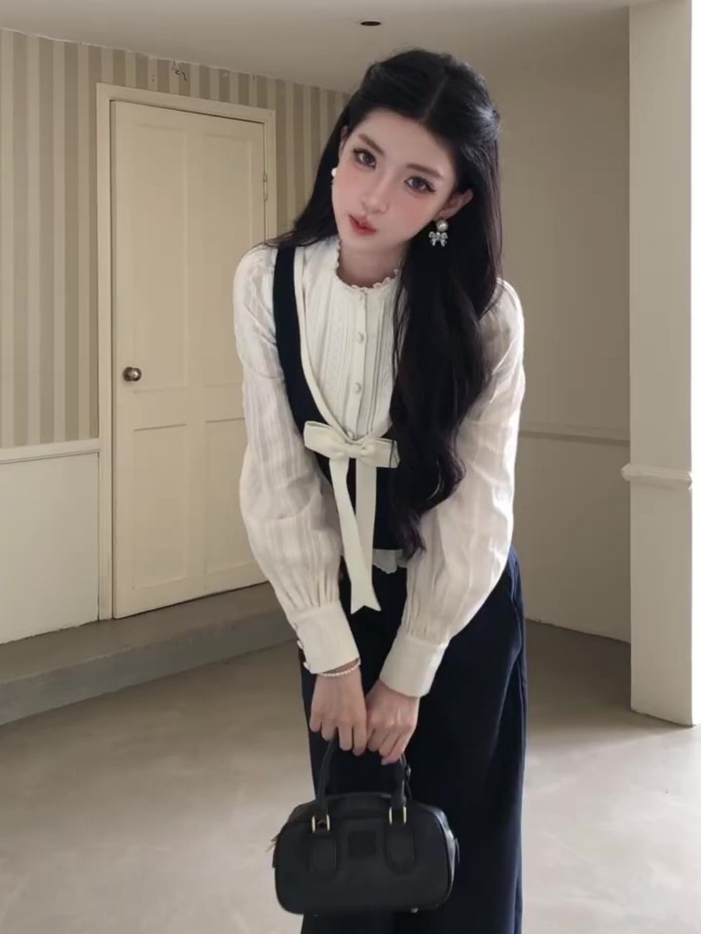 ชุดเซ็ต 3 ชิ้นสไตล์อังกฤษสุดหร - Puff Sleeve Blouse บทวิจารณ์และราคา