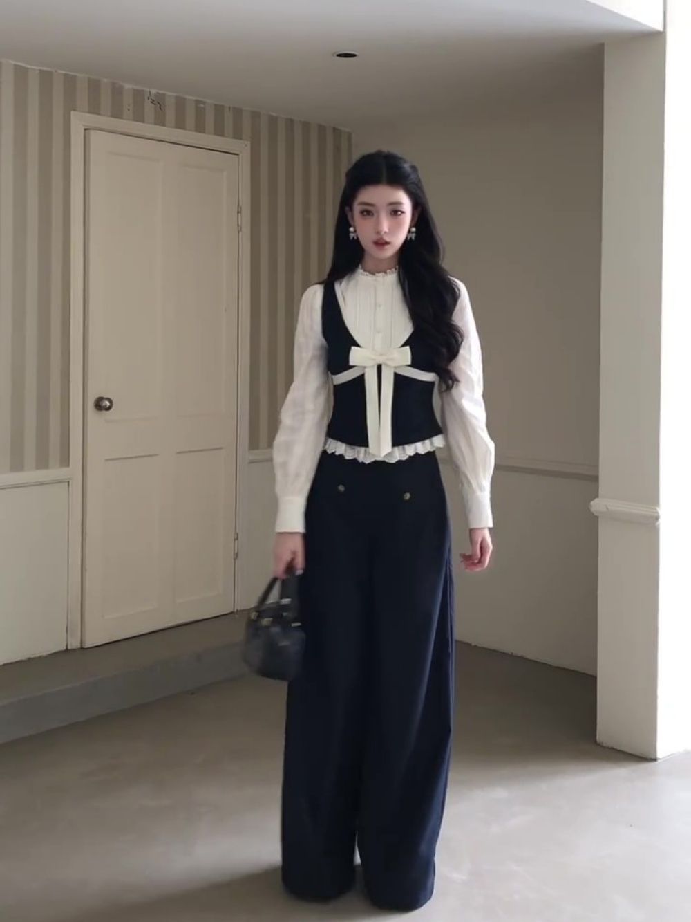 ชุดเซ็ต 3 ชิ้นสไตล์อังกฤษสุดหร - Puff Sleeve Blouse บทวิจารณ์และราคา