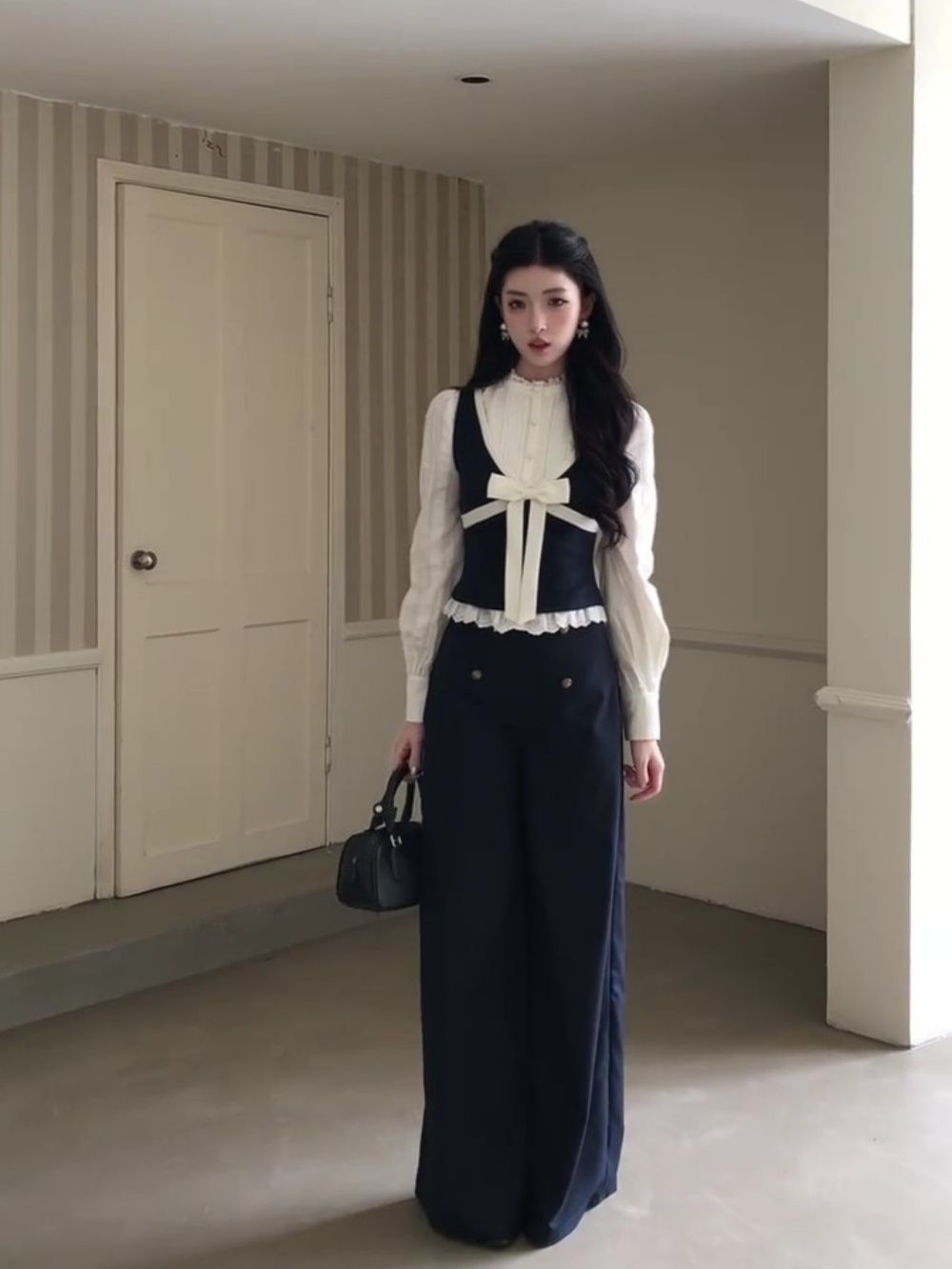 ชุดเซ็ต 3 ชิ้นสไตล์อังกฤษสุดหร - Puff Sleeve Blouse บทวิจารณ์และราคา